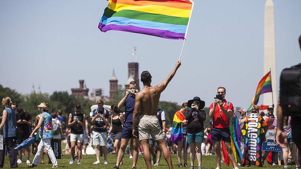 FILES-US-DIPLOMACY-COURT-GENDER-LGBTQ