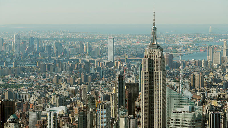 Empire State Building wurde 90 Jahre alt