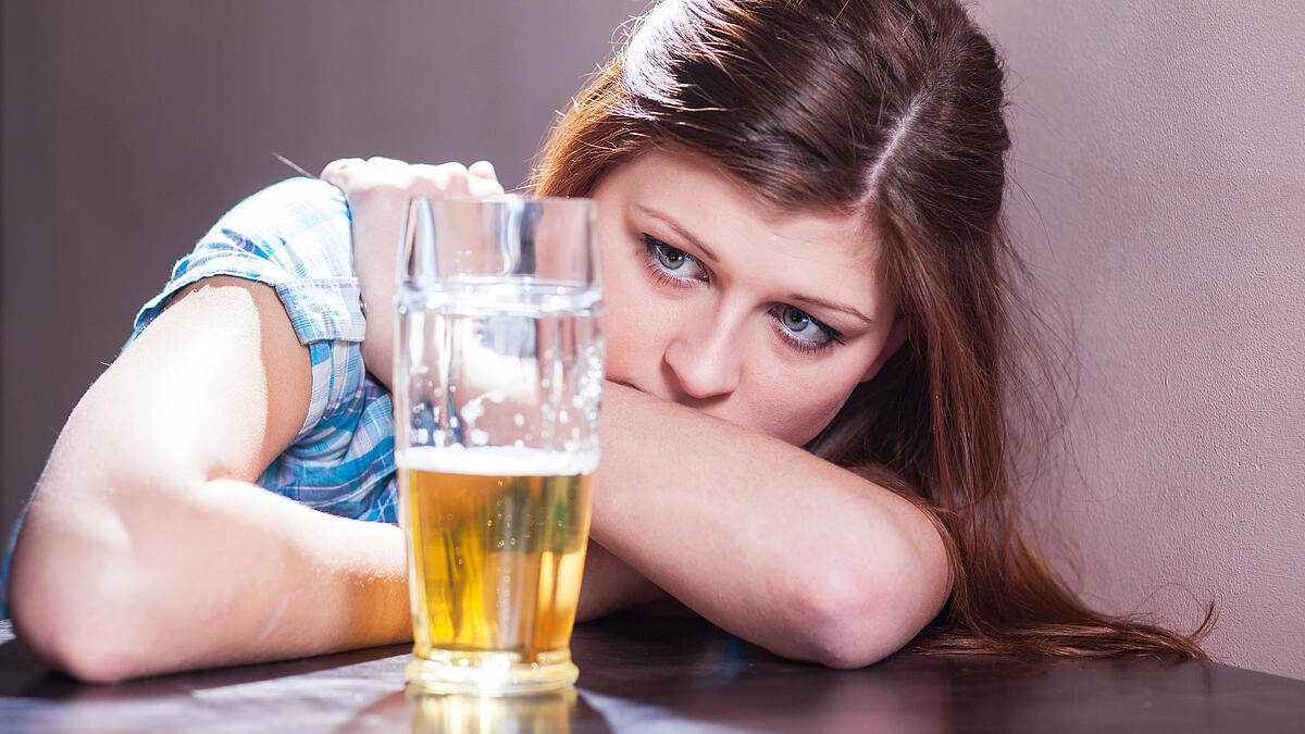 Nach rote alkoholkonsum flecken Alkoholkrankheit