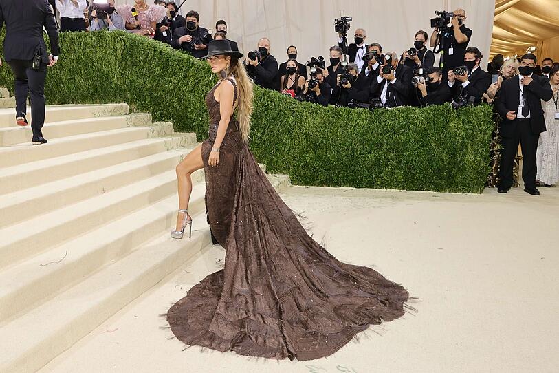 US-THE-2021-MET-GALA-CELEBRATING-IN-AMERICA:-A-LEXICON-OF-FASHIO