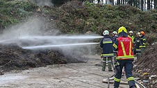 Kompostieranlage brannte: 50 Helfer waren im Einsatz